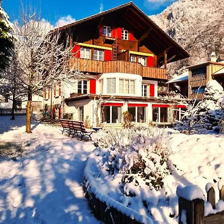 Adventure Interlaken Bed and Breakfast 3*