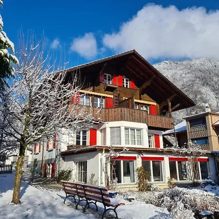 Adventure Interlaken Bed and Breakfast 3*