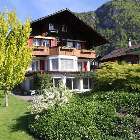 Bed & Breakfast Adventure Guesthouse Interlaken Unterseen